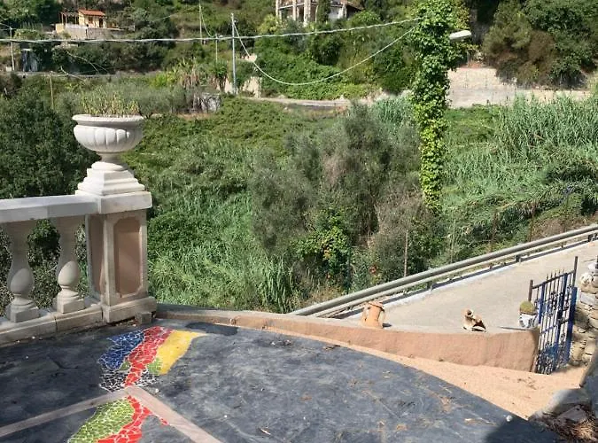 D'arte Mortola Superiore