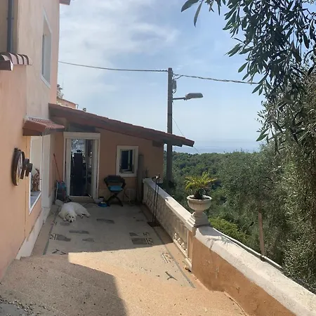 Apartment D'arte Mortola Superiore